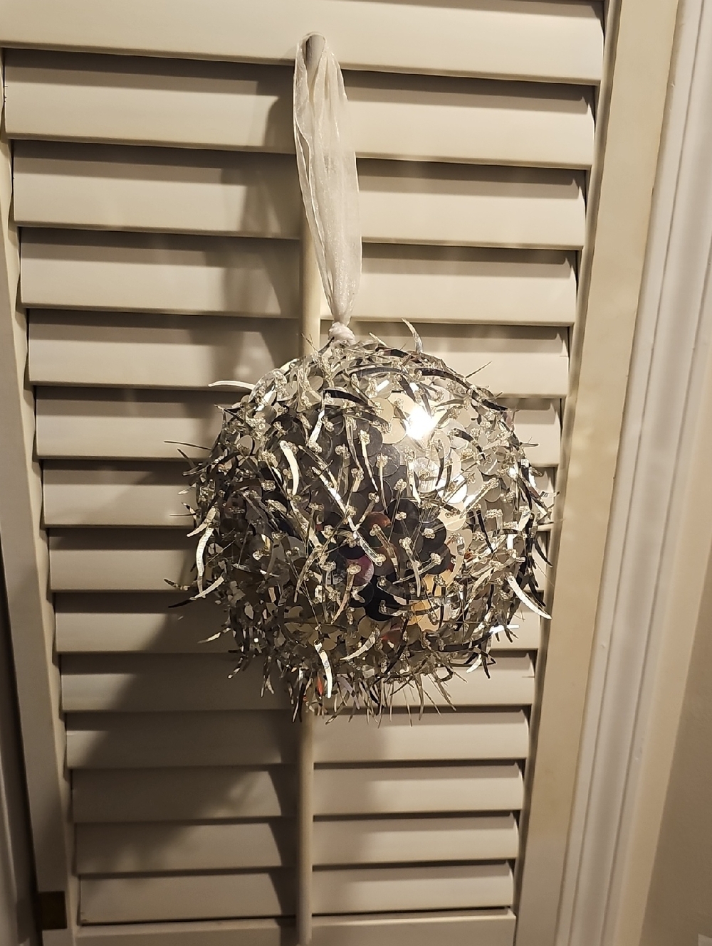 Huge 15“ Silver Sequin Holiday Ornament Ball